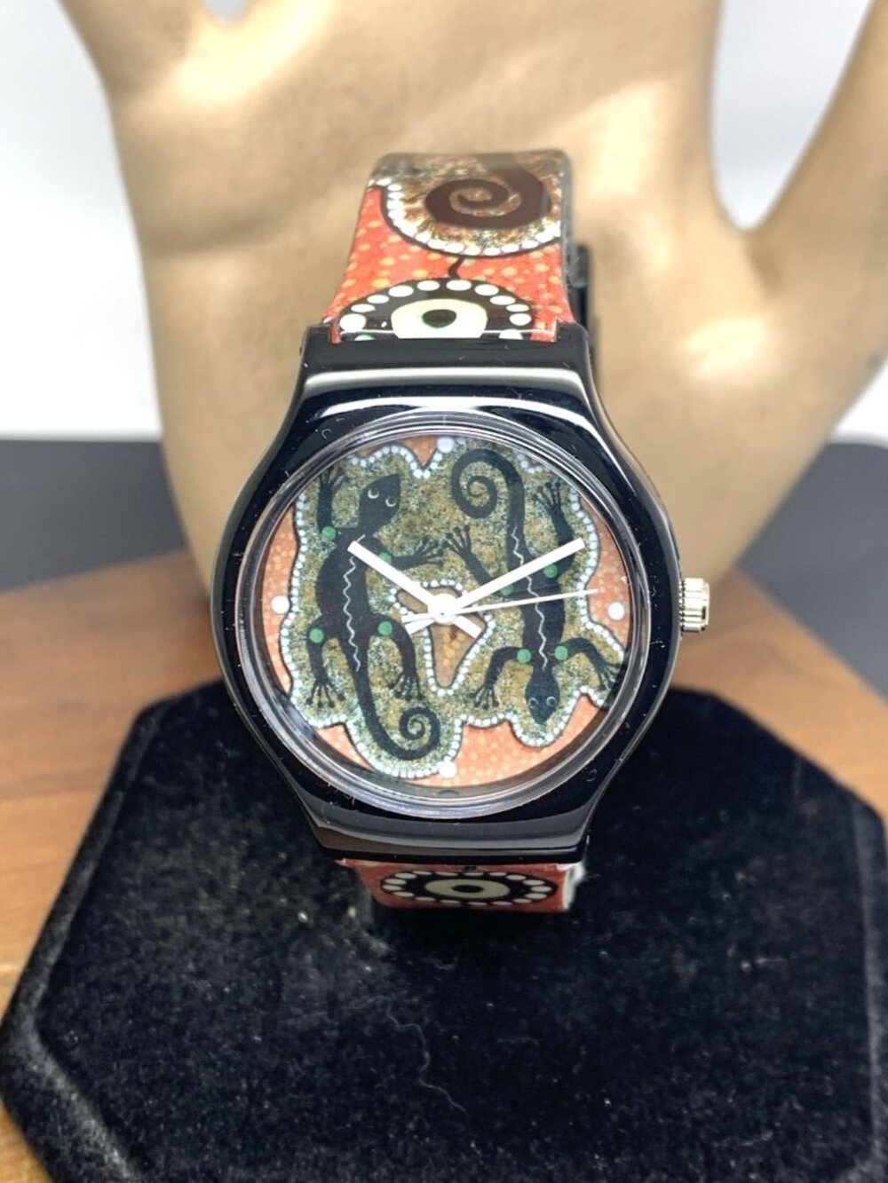 Australian Outback Unisex Watch Artist Series Quartz Vintage Rubber Strap 34mm